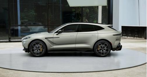 2025 Aston Martin DBX 707