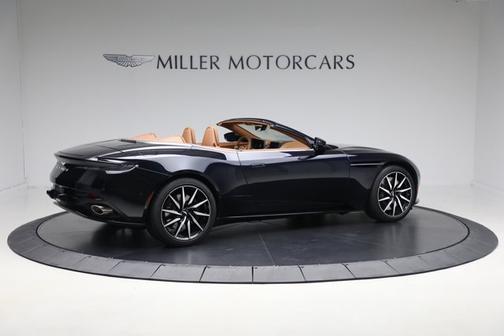 2022 Aston Martin DB11 Volante