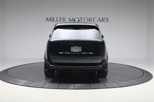 2025 Land Rover Range Rover P530 SE