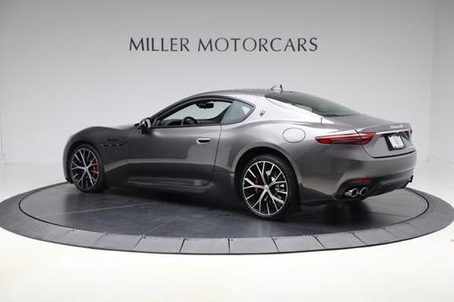 2024 Maserati GranTurismo Modena