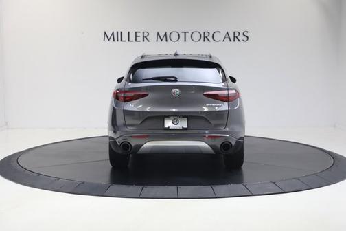 2022 Alfa Romeo Stelvio Ti