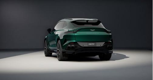 Malachite Green 2026 Aston Martin DBX 707