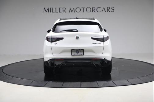 2025 Alfa Romeo Stelvio Sprint AWD