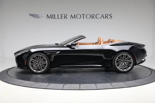 2025 Aston Martin DB12 Volante