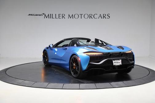 2025 McLaren Artura TechLux