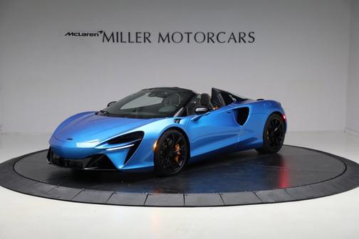 2025 McLaren Artura TechLux