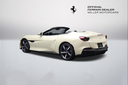 2023 Ferrari Portofino M Base