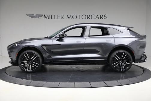2025 Aston Martin DBX 707