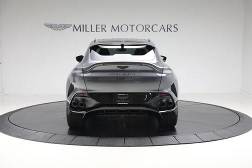 2025 Aston Martin DBX 707