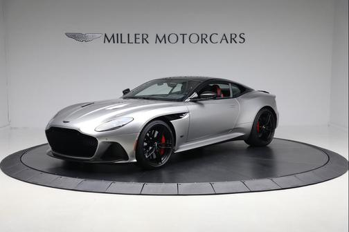 2023 Aston Martin DBS Superleggera