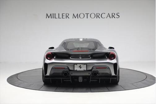 2020 Ferrari 488 Pista Base