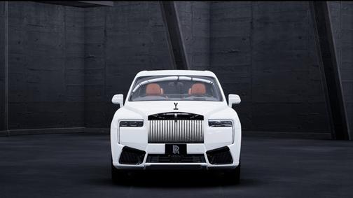 Arctic White 2026 Rolls-Royce Cullinan Black Badge
