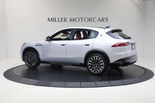 2025 Maserati Grecale Modena