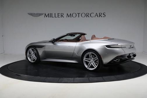 2025 Aston Martin DB12 Volante