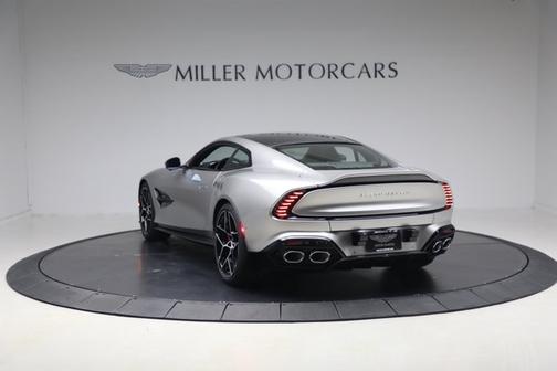 2026 Aston Martin Vanquish Coupe