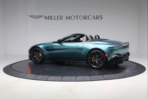 Aston Martin Racing Green 2023 Aston Martin Vantage Roadster