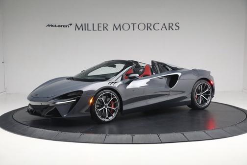 2025 McLaren Artura TechLux