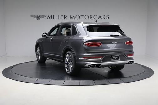 2025 Bentley Bentayga Mulliner V8