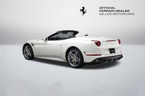 2017 Ferrari California T