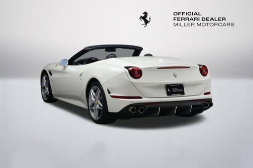 2017 Ferrari California T