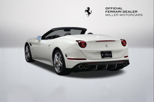 2017 Ferrari California T