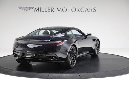 2024 Aston Martin DB12 V8