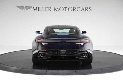 2024 Aston Martin DB12 V8
