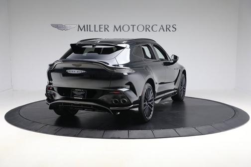 2025 Aston Martin DBX 707