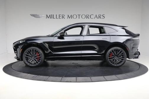 2025 Aston Martin DBX 707