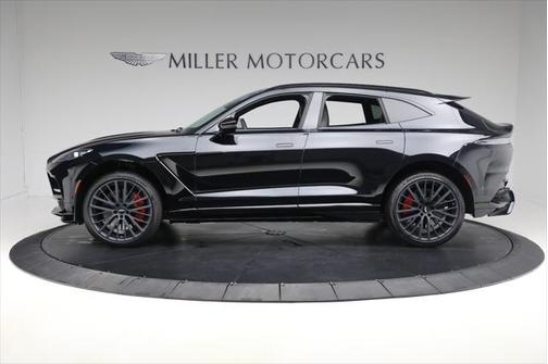 2025 Aston Martin DBX 707