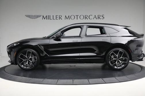 2025 Aston Martin DBX SUV
