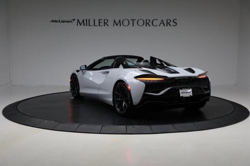 2025 McLaren Artura TechLux