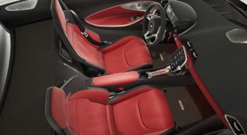 2023 McLaren Artura TechLux