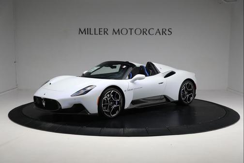 Bianco Audace Metallic 2023 Maserati MC20 Cielo