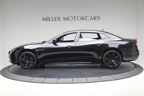 2022 Maserati Quattroporte Modena Q4