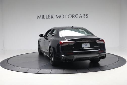 2022 Maserati Quattroporte Modena Q4