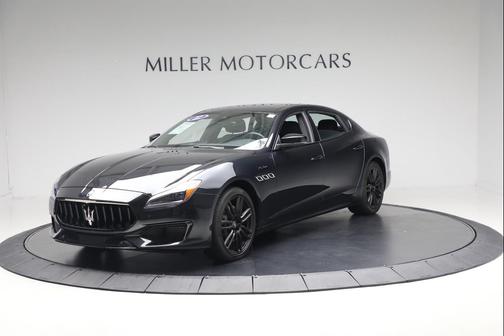 2022 Maserati Quattroporte Modena Q4