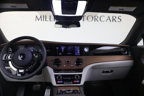 2024 Rolls-Royce Spectre Coupe