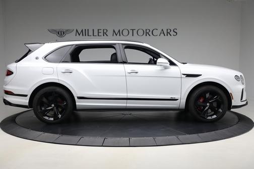 2025 Bentley Bentayga Azure V8