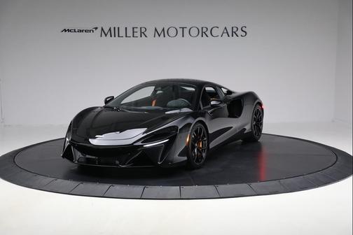 2023 McLaren Artura Coupe