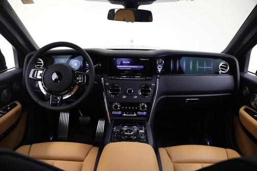 Midnight Sapphire 2026 Rolls-Royce Cullinan SUV
