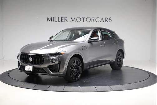 2022 Maserati Levante Modena