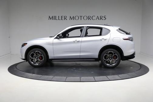 2025 Alfa Romeo Stelvio Sprint AWD