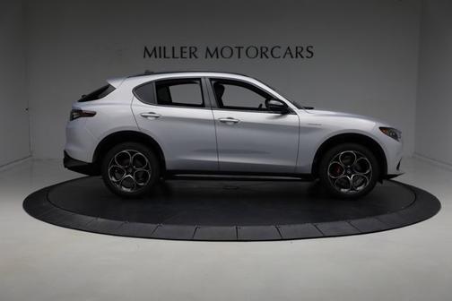 2025 Alfa Romeo Stelvio Sprint AWD