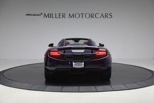 2013 McLaren MP4-12C Base