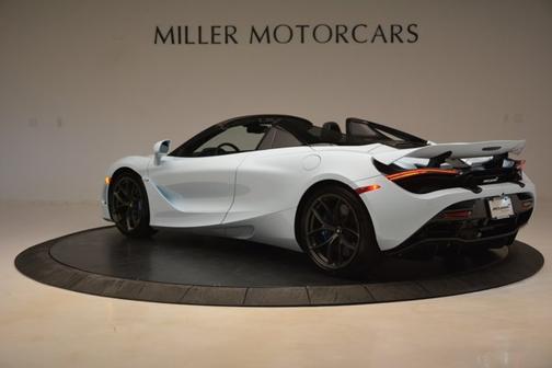 2020 McLaren 720S Base
