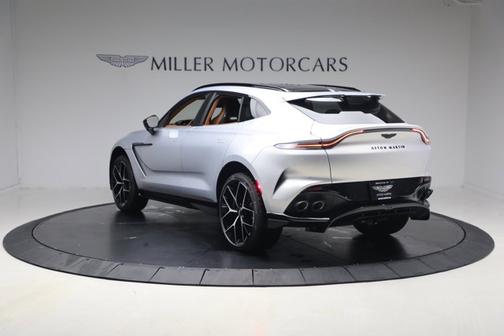 2026 Aston Martin DBX 707