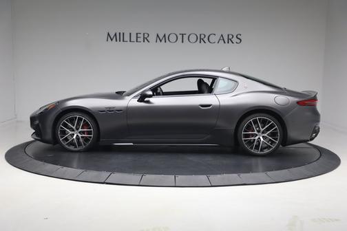 Grigio Maratea Matte 2024 Maserati GranTurismo Trofeo