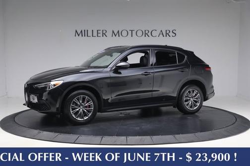 Vulcano Black Metallic 2022 Alfa Romeo Stelvio Sprint