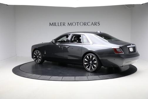 2024 Rolls-Royce Ghost Sedan